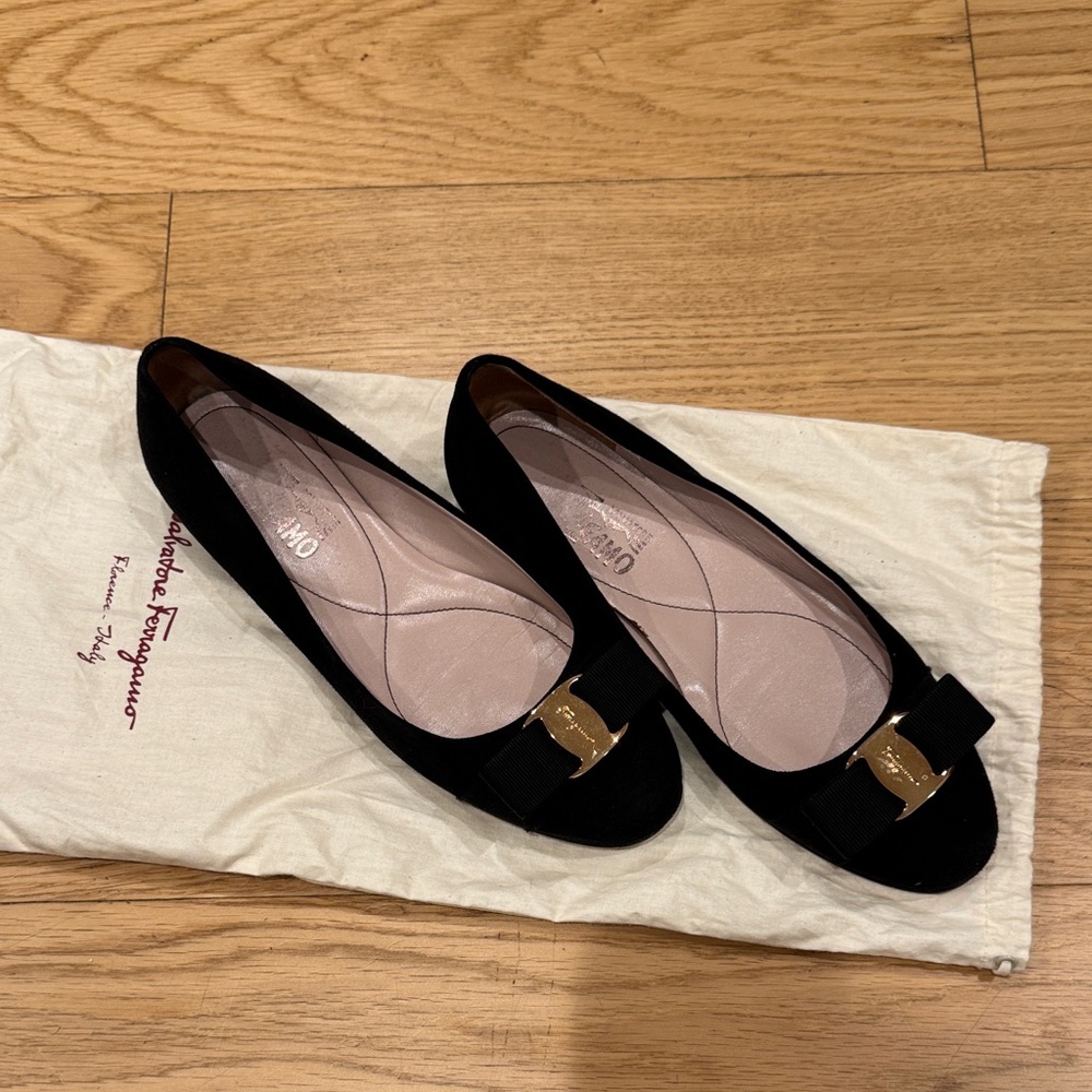 Salvatore Ferragamo Women's Black Suede Flats